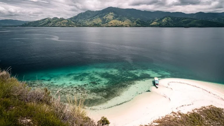 Komodo & Flores Combined Tour 6 Days 5 Nights
