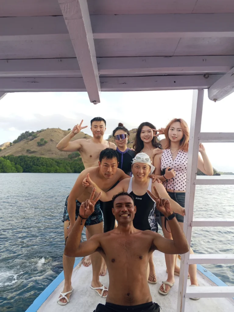 Best Komodo Boat Trip in Flores Overland Tour