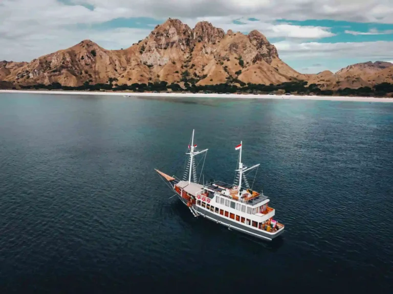 Best Komodo Boat Trip in Flores Overland Tour