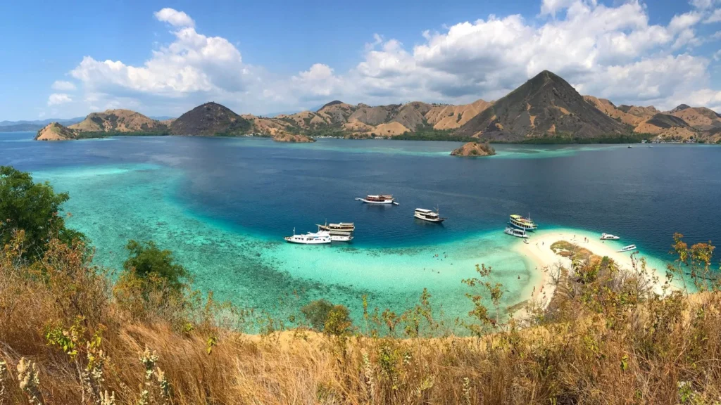 Komodo Open Trip 2 Days 1 Night from Bali Gallery